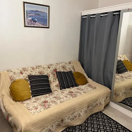 Apartment Studio Cosy Et Confortable Colle A La Defense Courbevoie