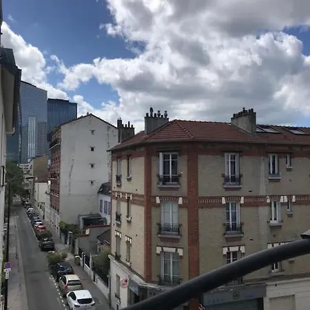 Studio Cosy Et Confortable Colle A La Defense * Courbevoie